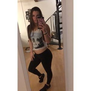 Meet your Posher, Jess